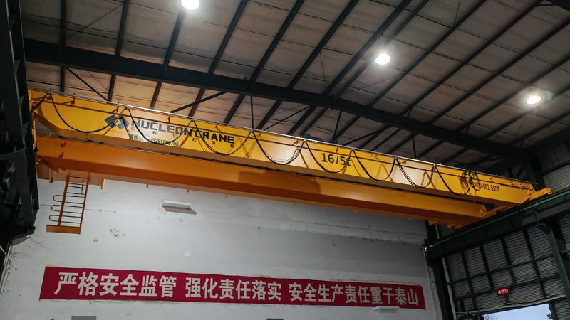 车间悬臂吊：定制方案的关键要素解析
